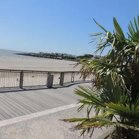 Refait A Neuf, 3 Pieces, 400m Plage, Marche, Wi-fi, Clim, Equipe - Fr-1-71-74 アパート *
